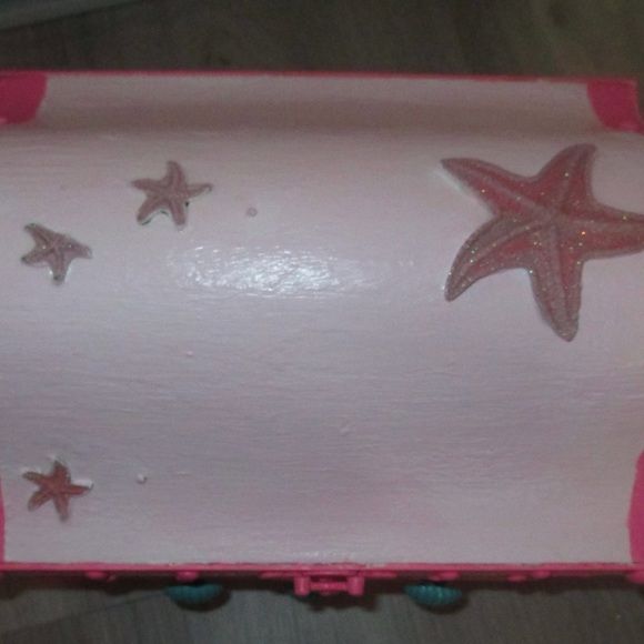 Unique Hand-Painted Pink Treasure Chest Music Box Jewelry Box - Picture 7 of 14